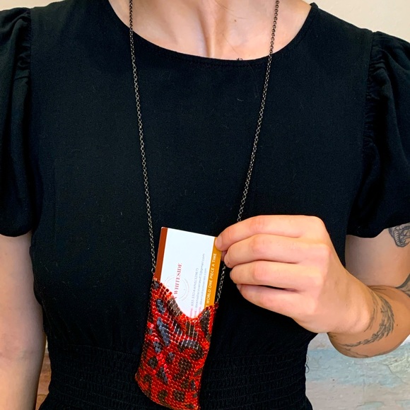 NEW Betsey Johnson "Hold Your Cards" Red & Black Checkered Purse Necklace - Picture 2 of 9